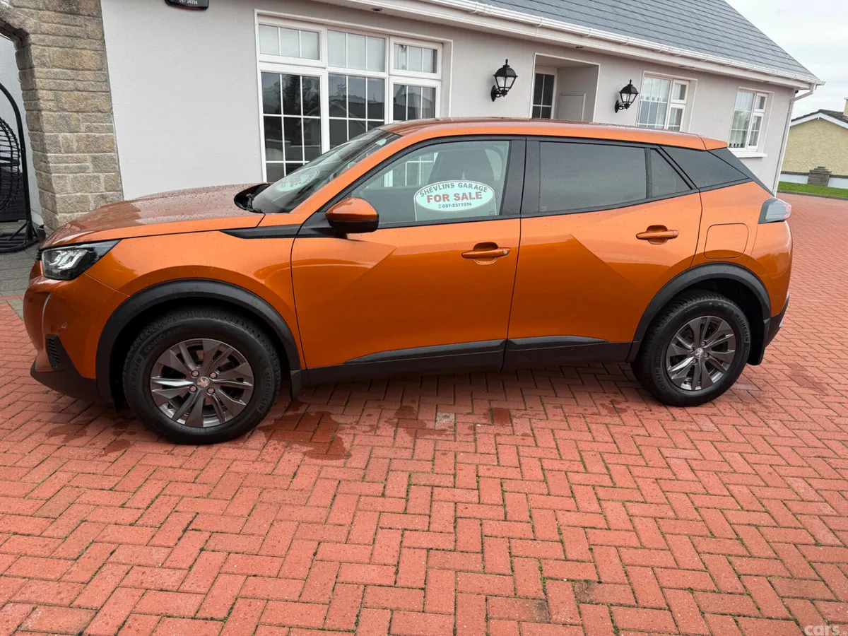Peugeot 2008 SUV, Diesel, 2021, Orange