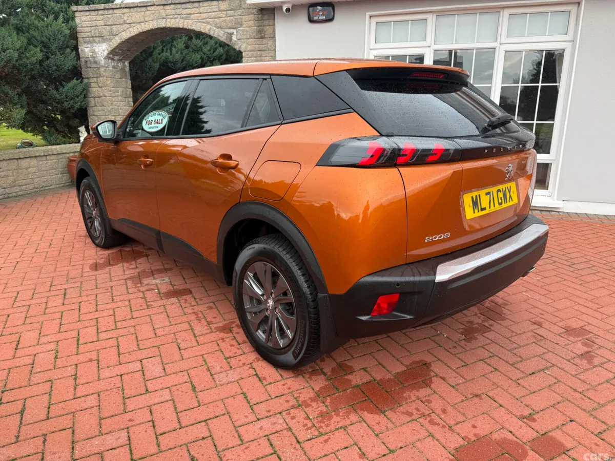 Peugeot 2008 SUV, Diesel, 2021, Orange