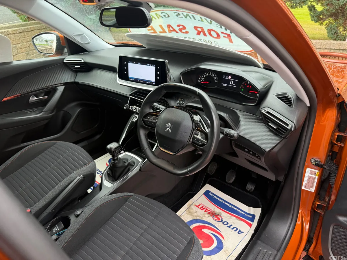 Peugeot 2008 SUV, Diesel, 2021, Orange