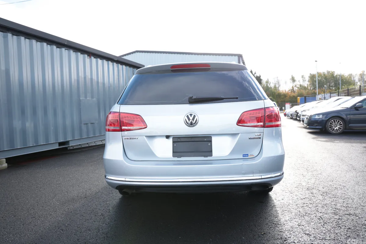 Volkswagen Passat Estate, Petrol, 2013, Silver