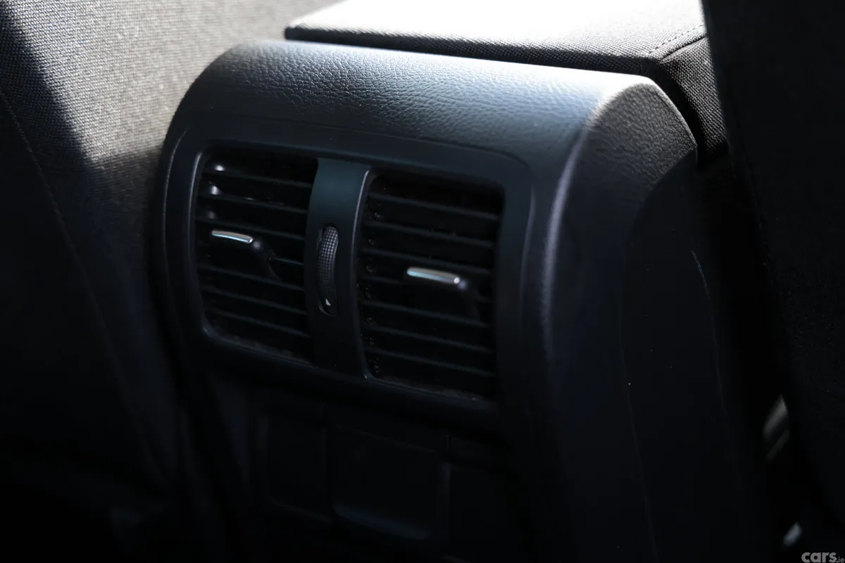 Volkswagen Passat Estate, Petrol, 2013, Silver