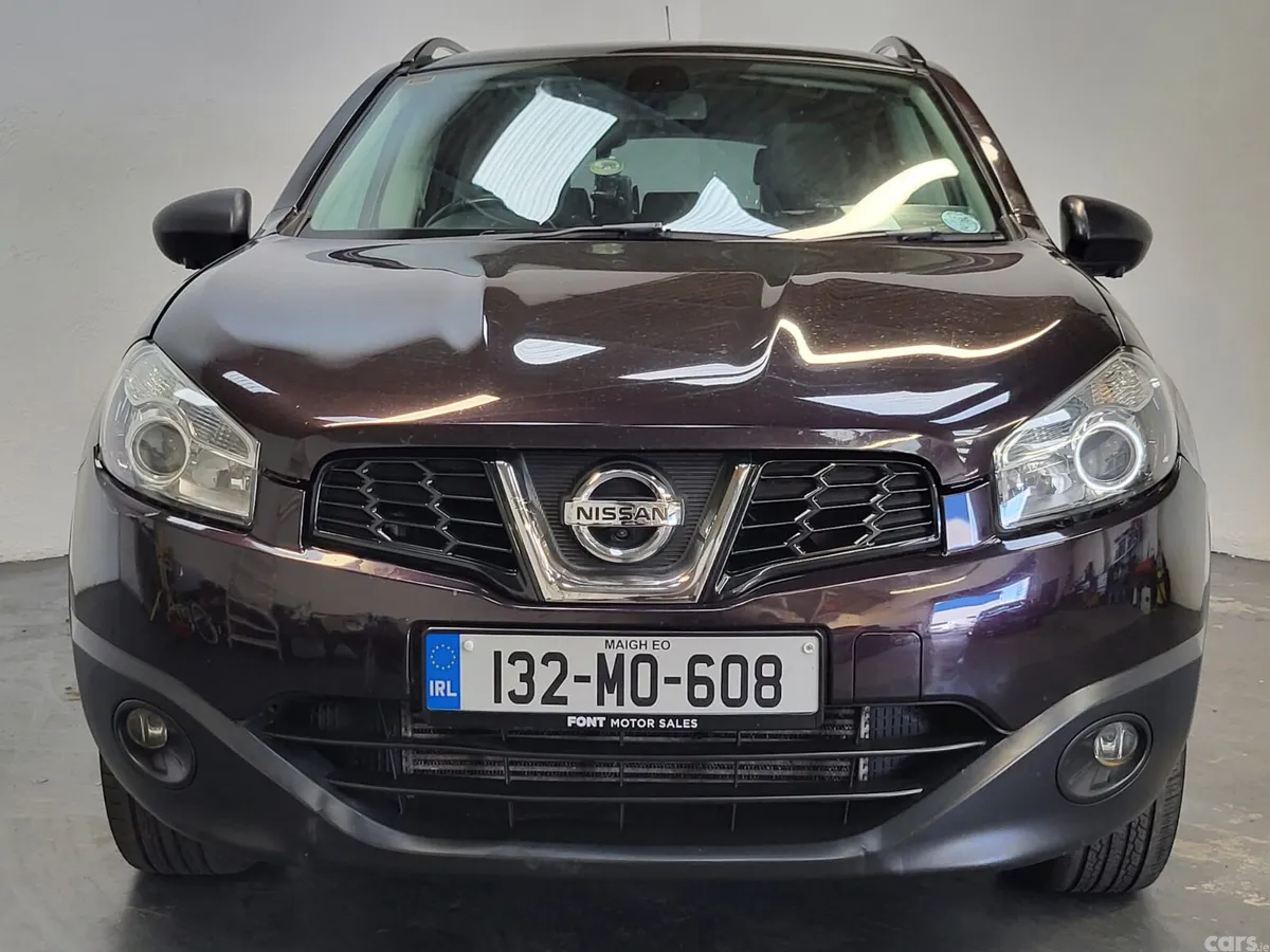 Nissan Qashqai Hatchback, Diesel, 2013, Black