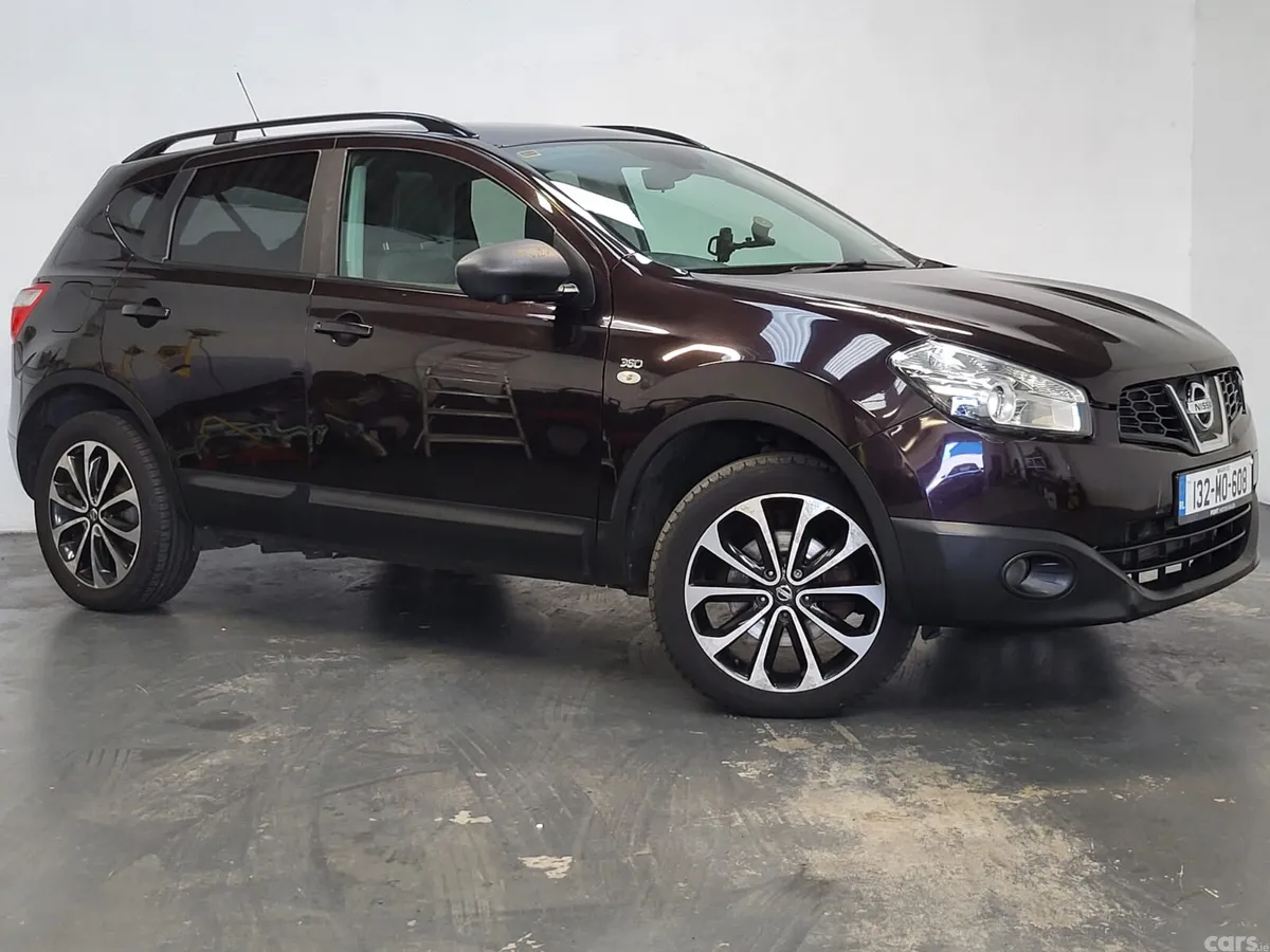 Nissan Qashqai Hatchback, Diesel, 2013, Black