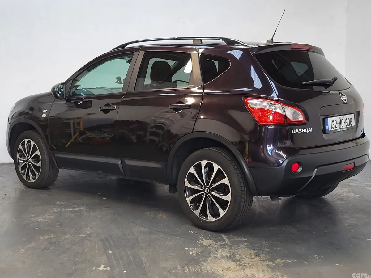 Nissan Qashqai Hatchback, Diesel, 2013, Black