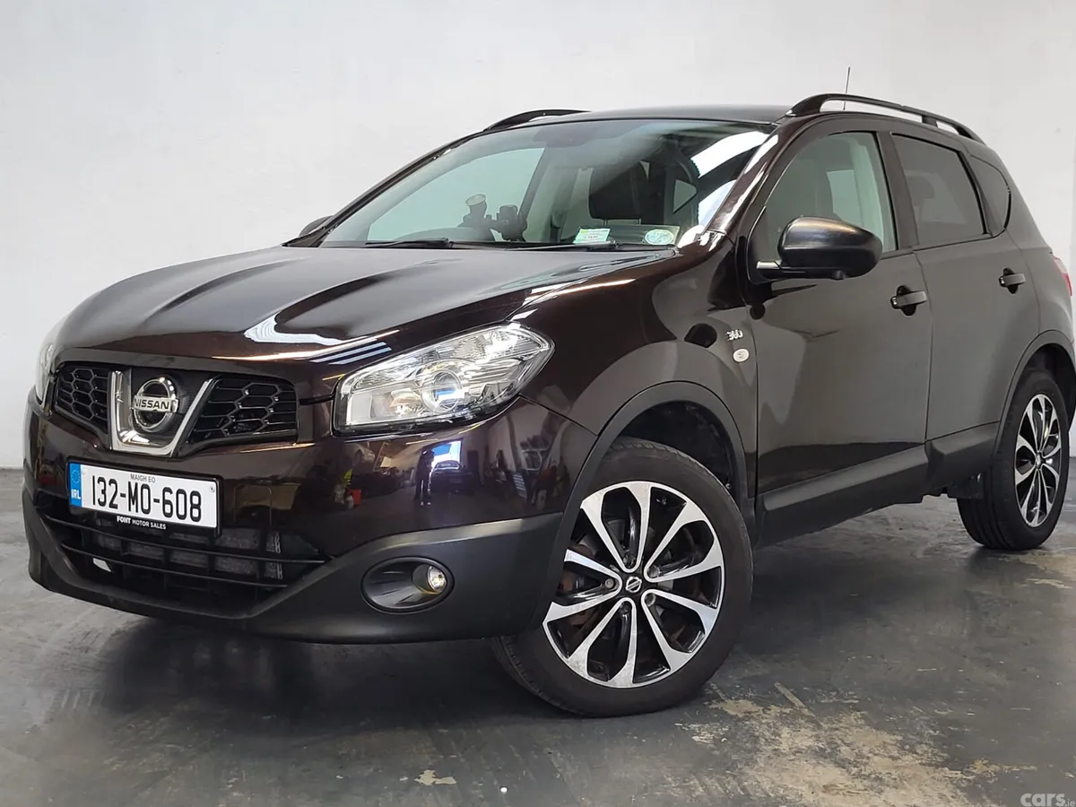 Nissan Qashqai Hatchback, Diesel, 2013, Black