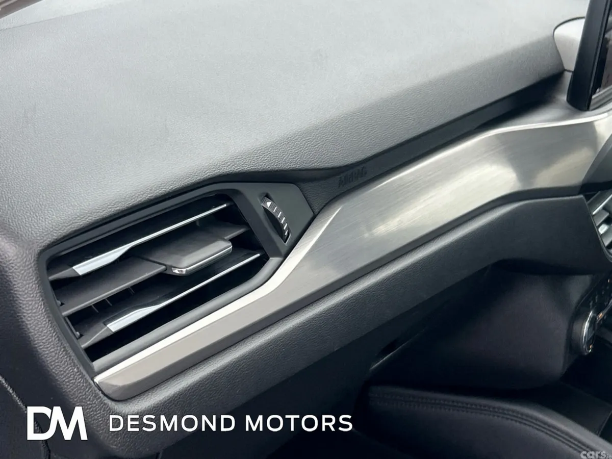 Ford Focus Hatchback, Diesel, 2019, Silver