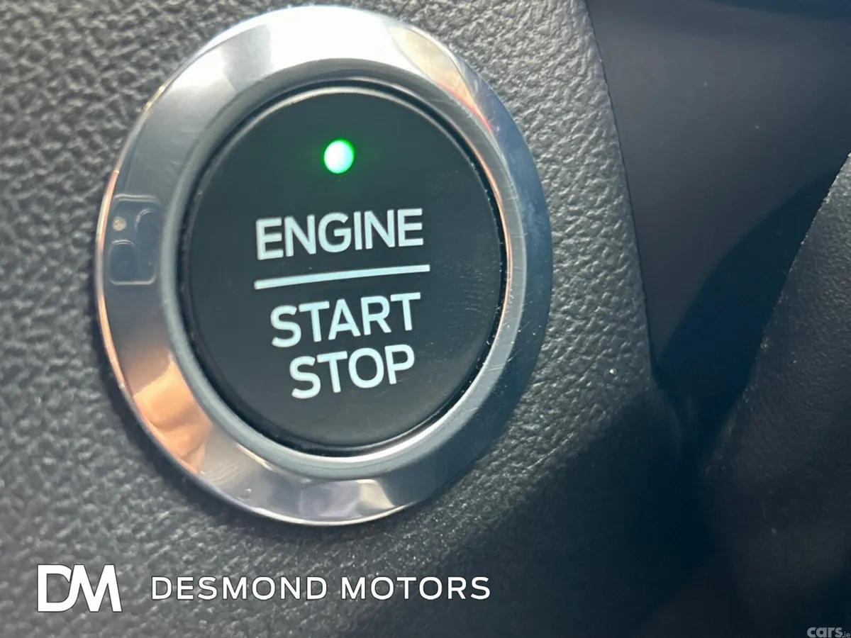 Ford Focus Hatchback, Diesel, 2019, Silver