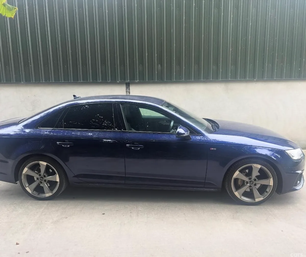 Audi A4 Saloon, Diesel, 2019, Blue