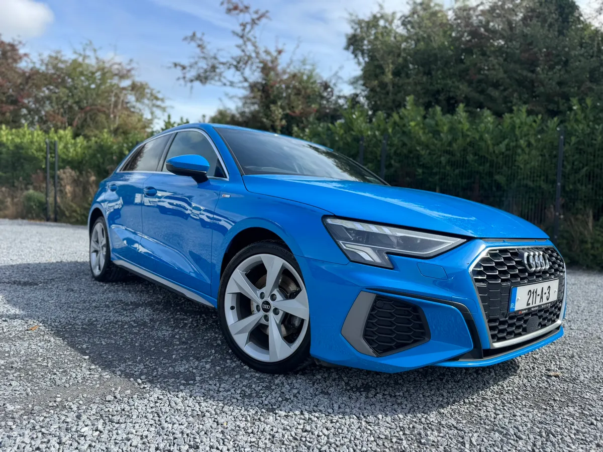 Audi A3 Hatchback, Petrol Hybrid, 2021, Blue