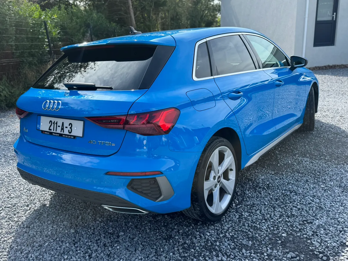 Audi A3 Hatchback, Petrol Hybrid, 2021, Blue