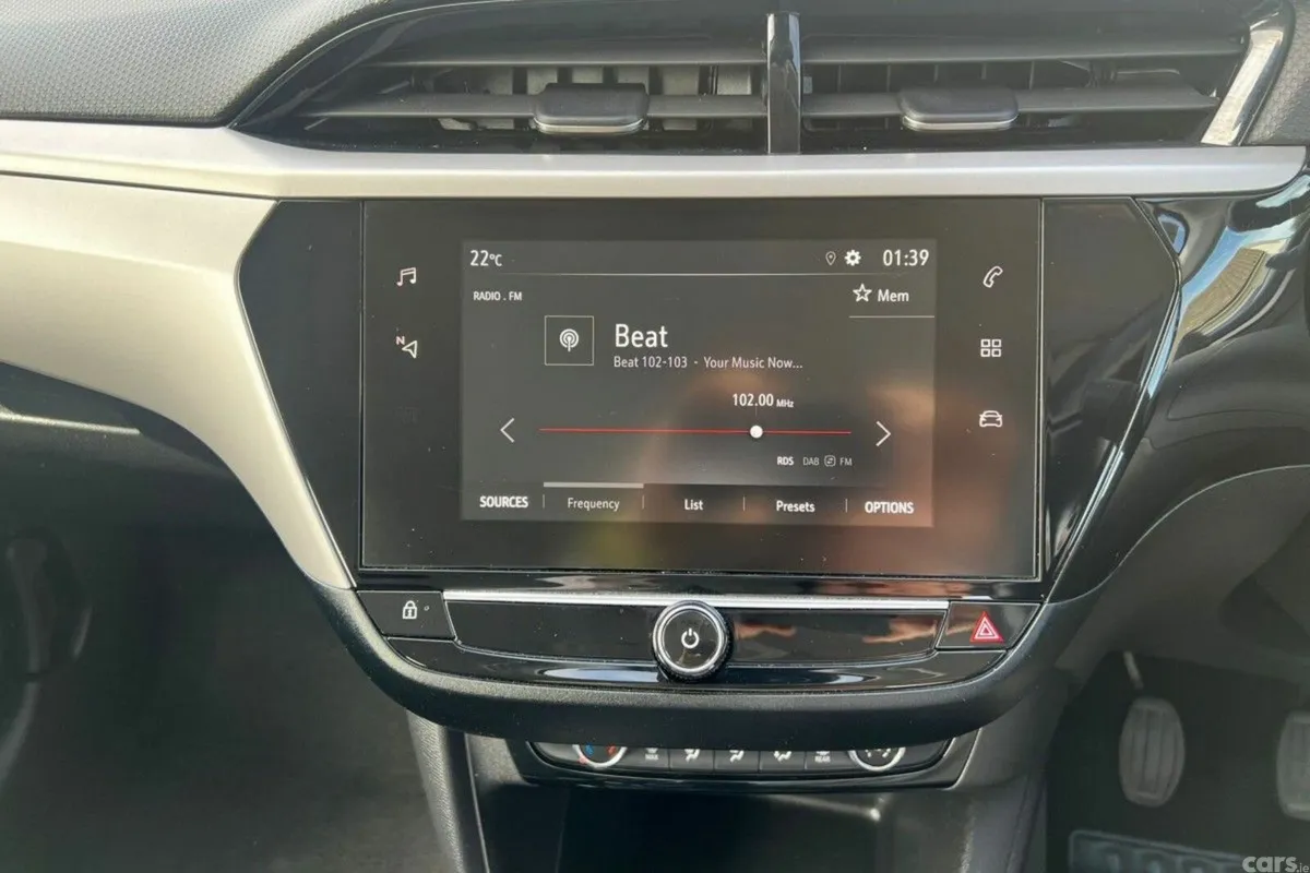 Opel Corsa Hatchback, Petrol, 2022, Red