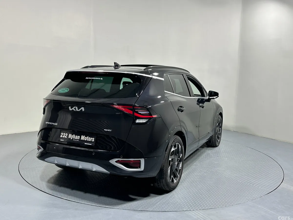 Kia Sportage SUV, Diesel Hybrid, 2023, Black