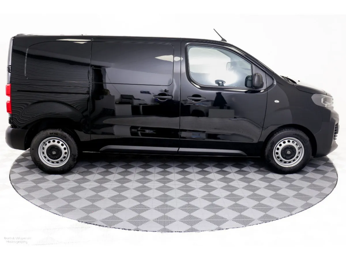 Peugeot Expert Van, Diesel, 2025, Black