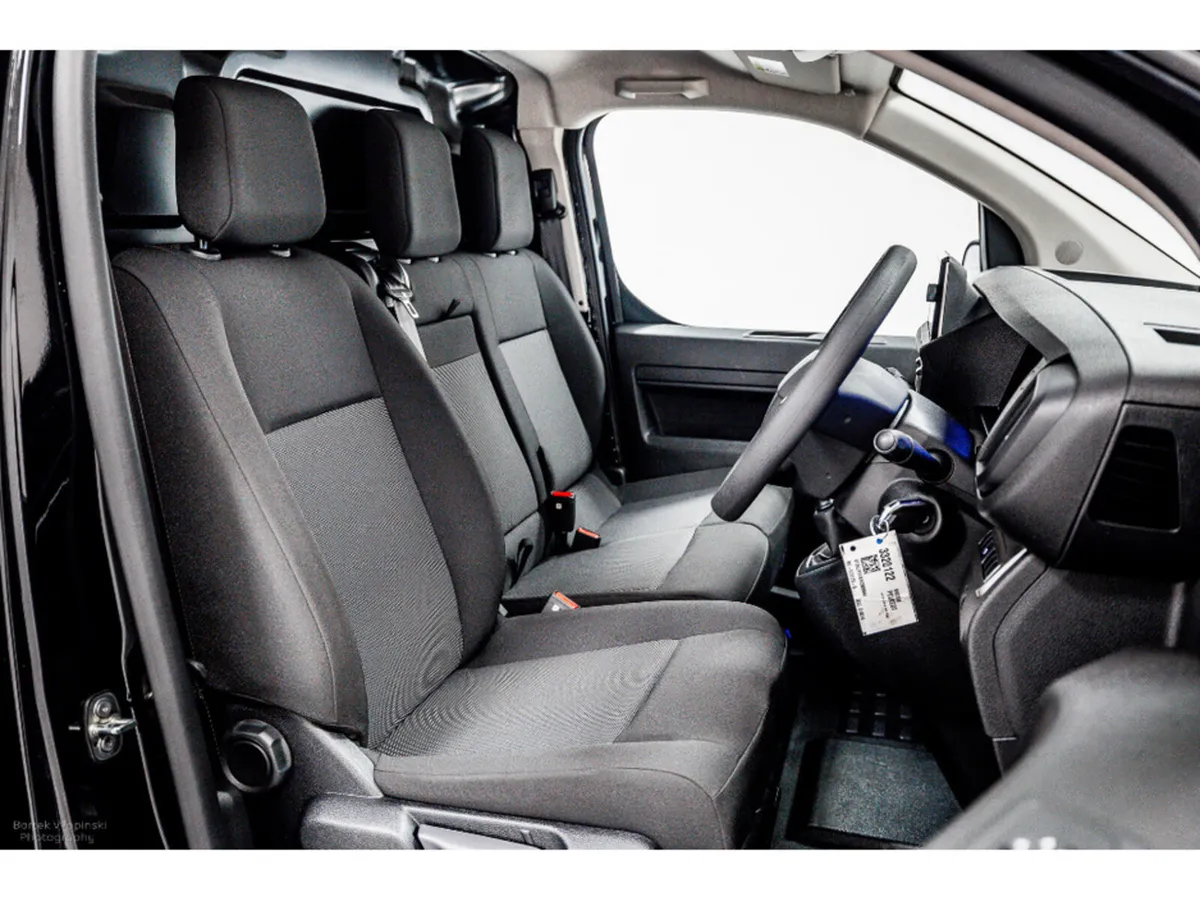 Peugeot Expert Van, Diesel, 2025, Black