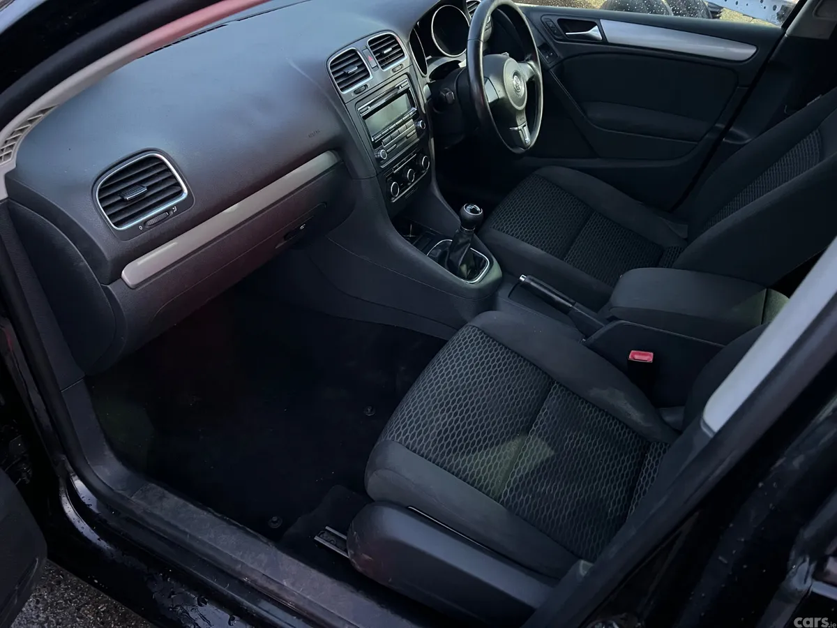 Volkswagen Golf Hatchback, Diesel, 2011, Black