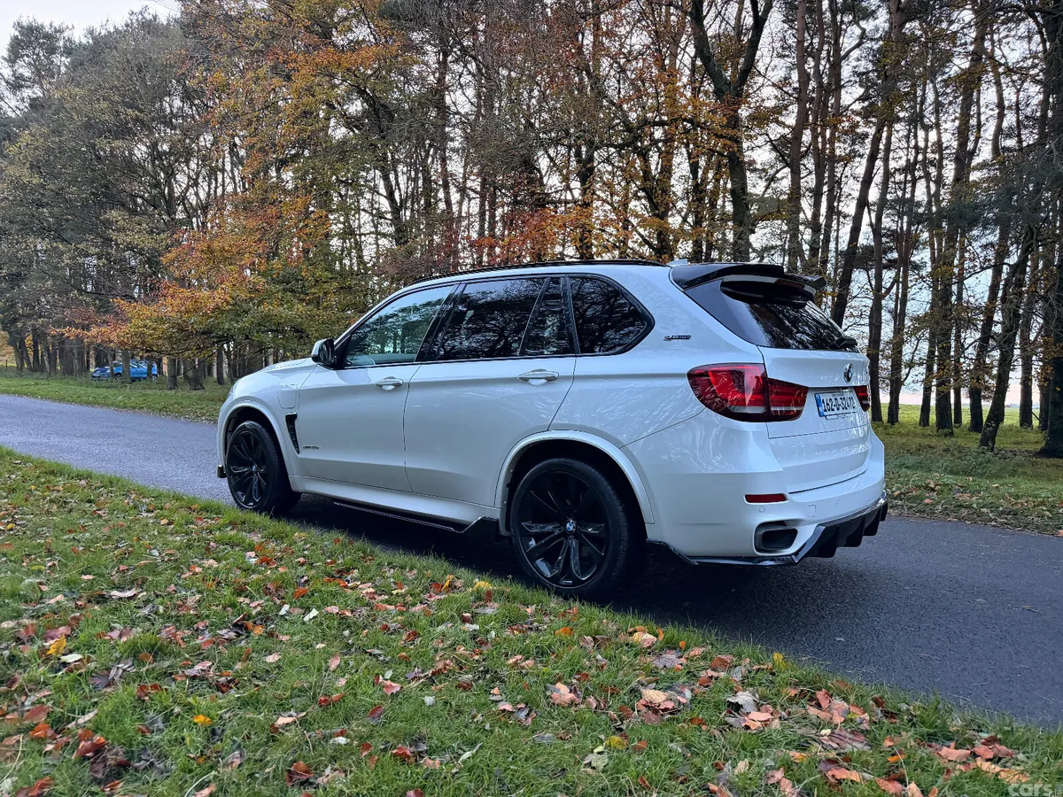 BMW X5 SUV, Petrol Plug-in Hybrid, 2016, White