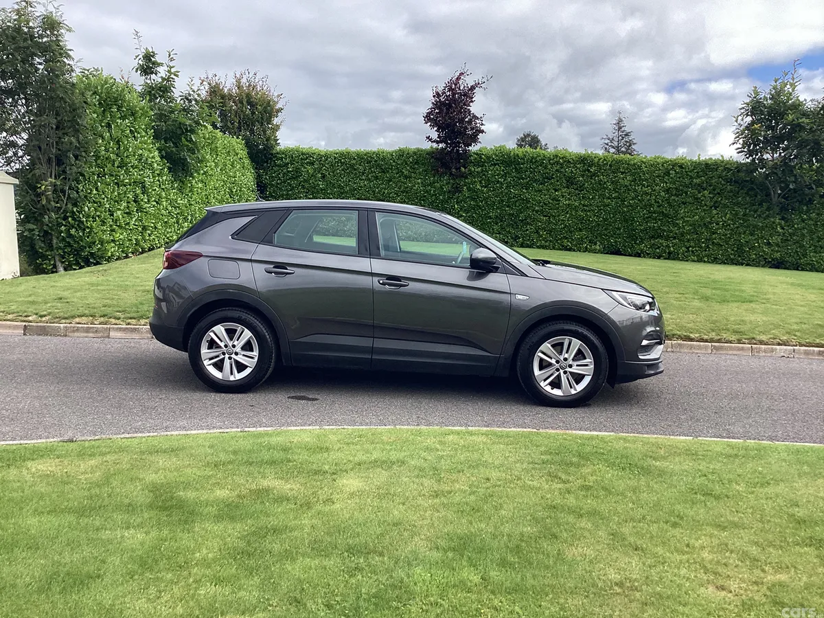 Opel Grandland X SUV, Diesel, 2020, Grey