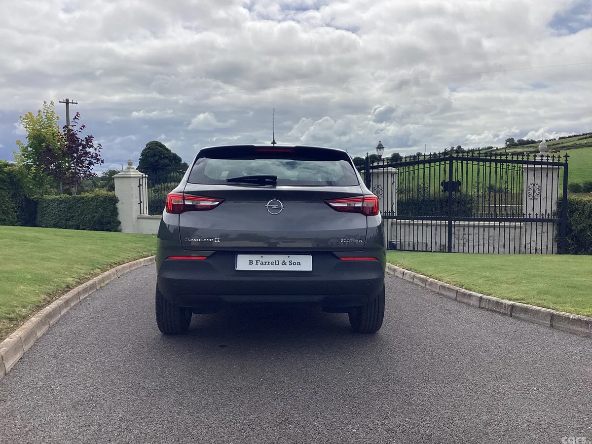 Opel Grandland X SUV, Diesel, 2020, Grey