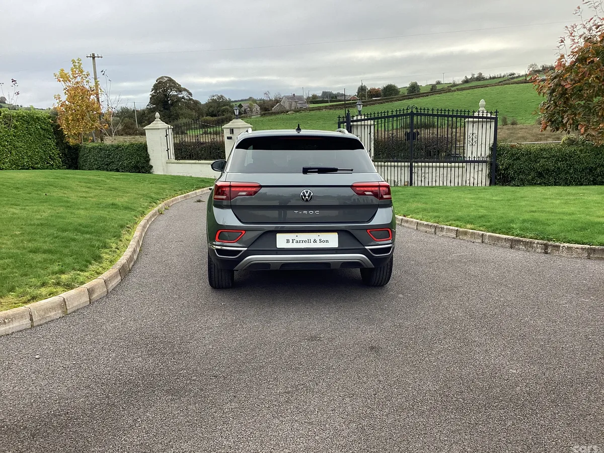 Volkswagen T-Roc SUV, Diesel, 2023, Grey