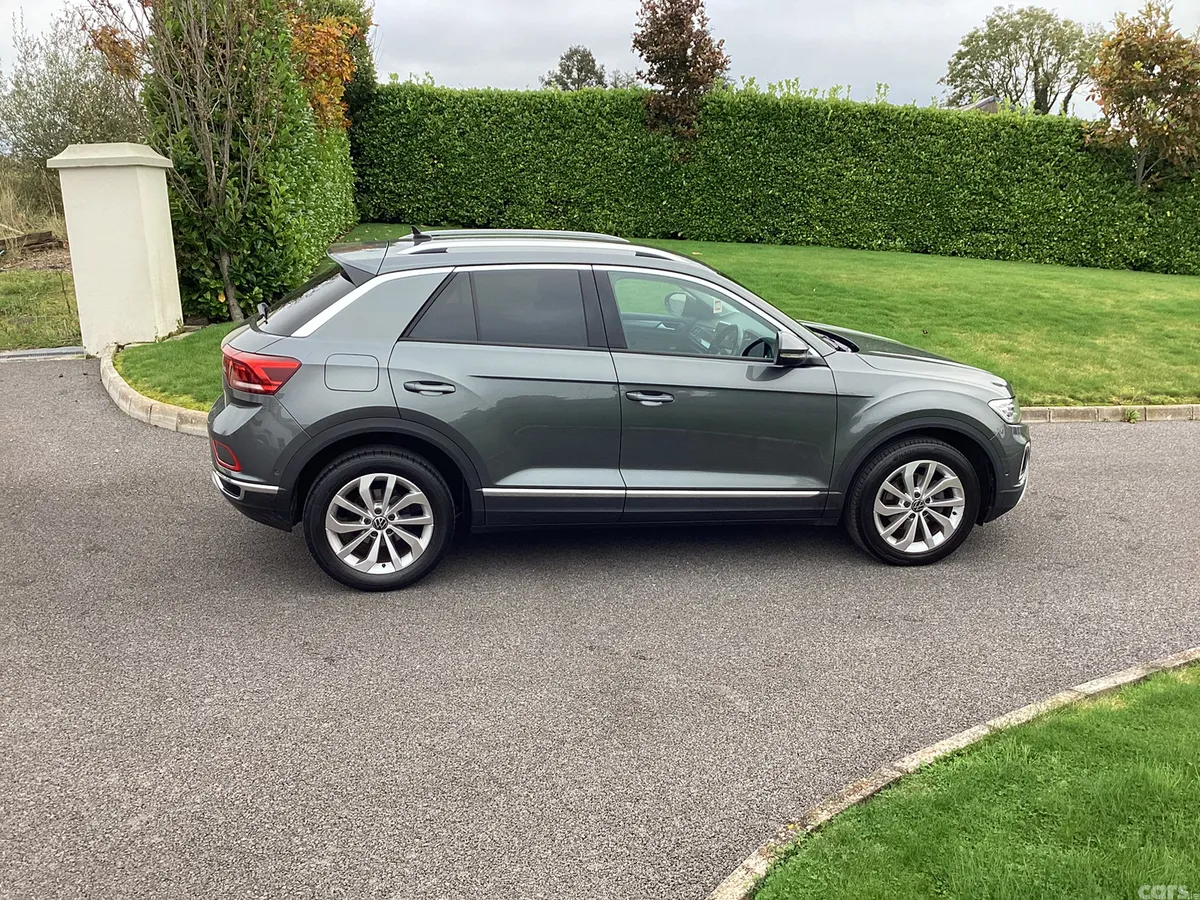 Volkswagen T-Roc SUV, Diesel, 2023, Grey