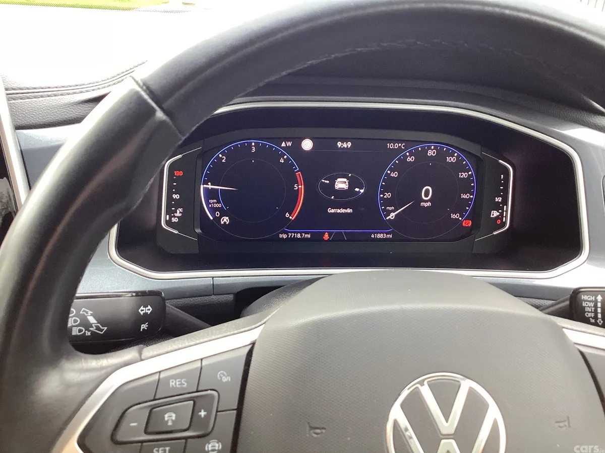 Volkswagen T-Roc SUV, Diesel, 2023, Grey