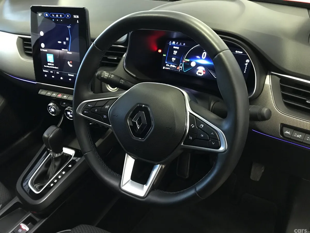 Renault Arkana Hatchback, Petrol, 2023, Red