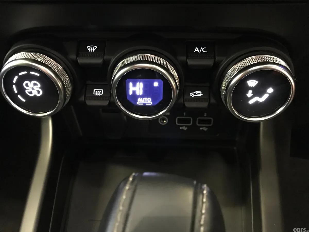 Renault Arkana Hatchback, Petrol, 2023, Red