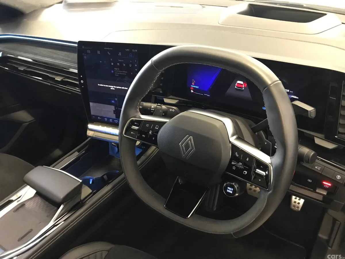 Renault Rafale SUV, Petrol Hybrid, 2024, Grey