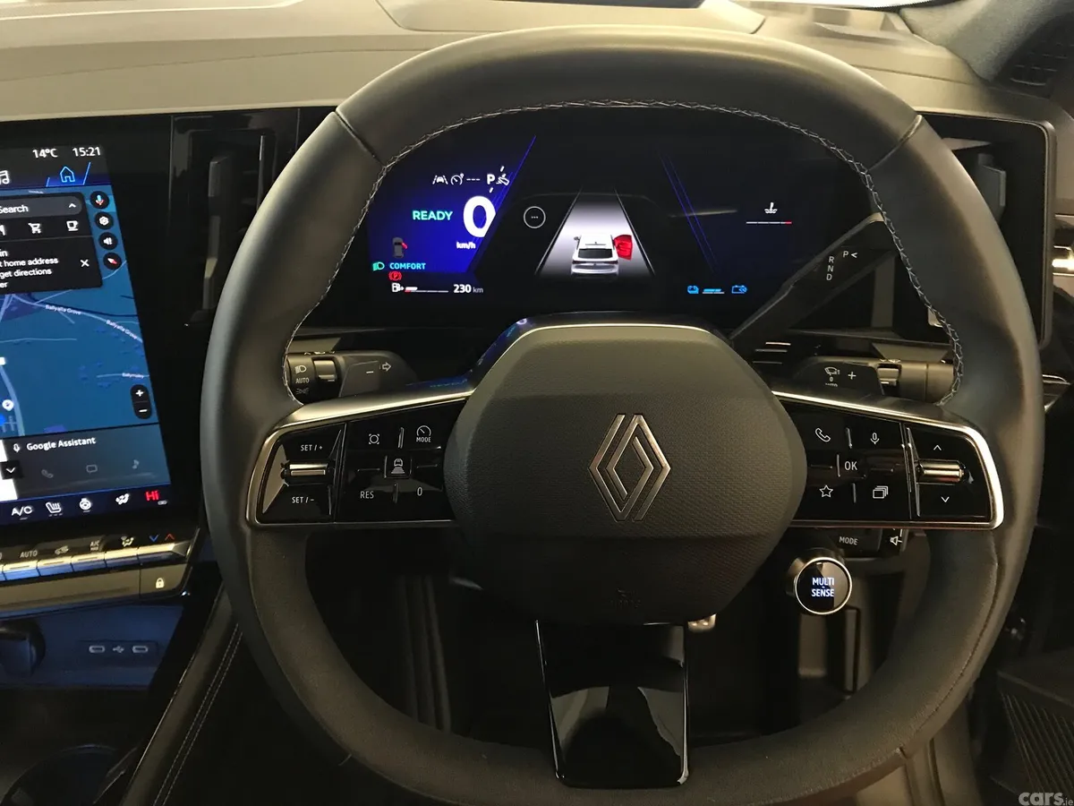 Renault Rafale SUV, Petrol Hybrid, 2024, Grey