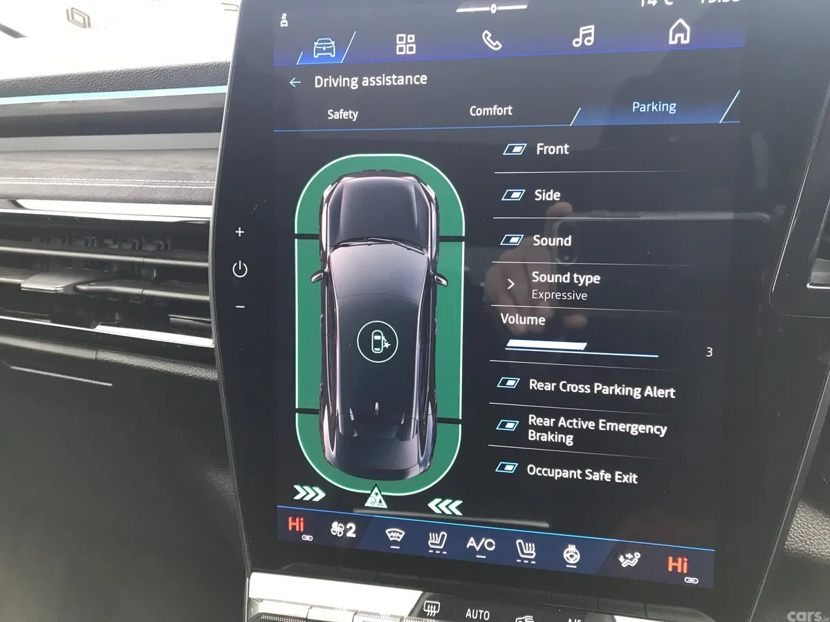 Renault Rafale SUV, Petrol Hybrid, 2024, Grey