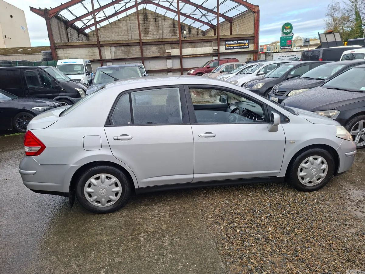 Nissan Tiida Saloon, Diesel, 2008, Silver