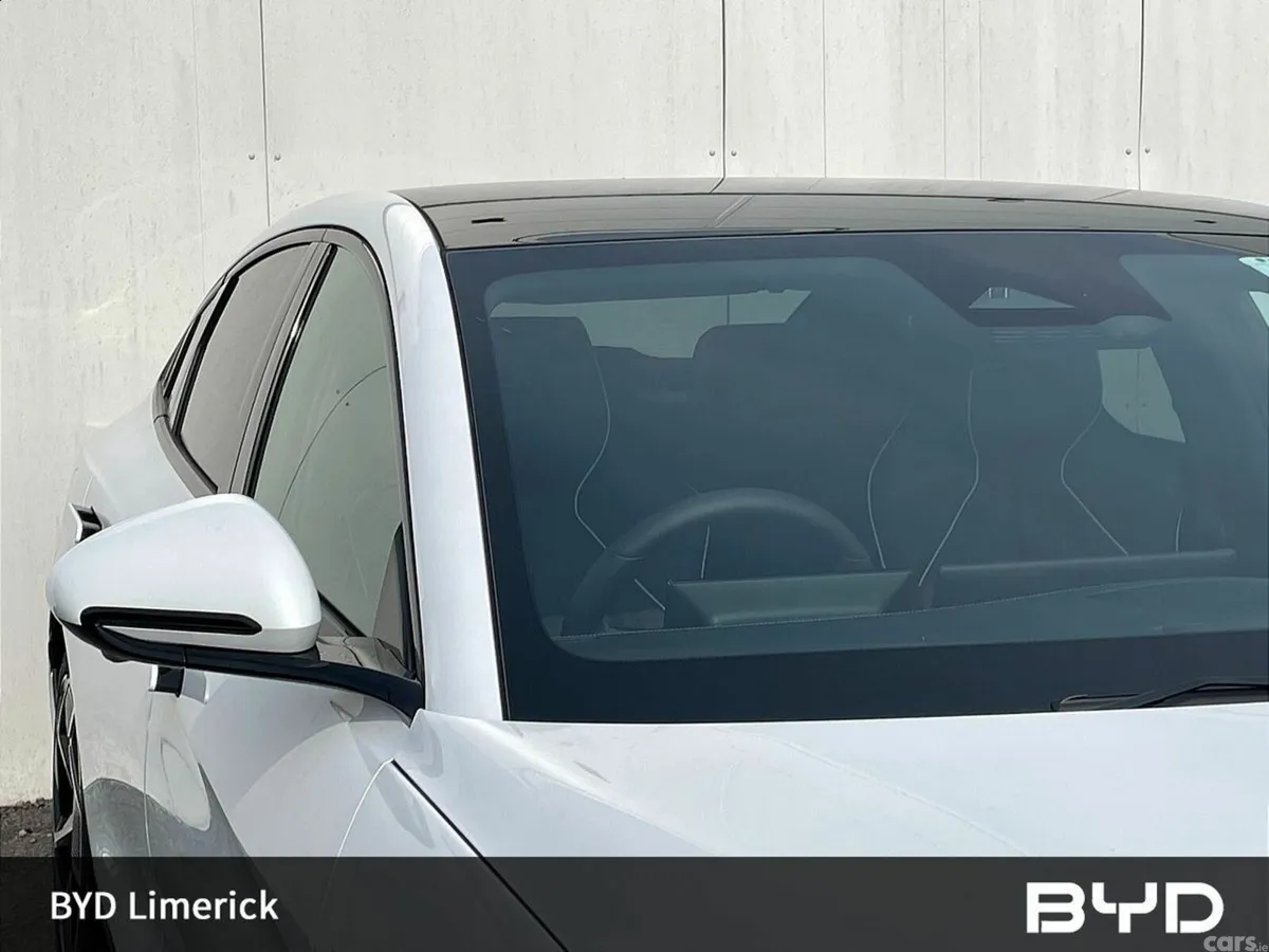 BYD SEAL Saloon, Electric, 2026, White