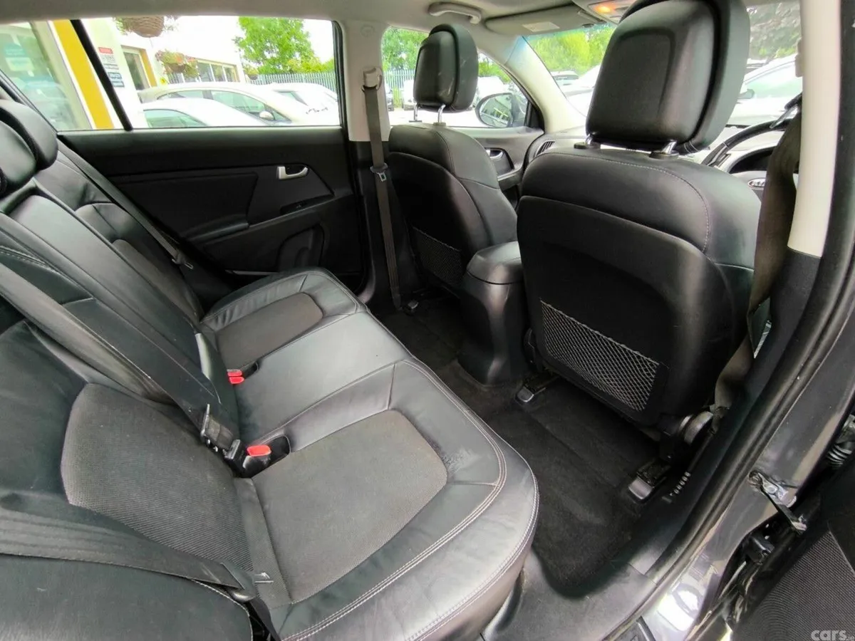 Kia Sportage SUV, Diesel, 2013, Silver