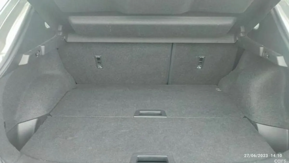 Nissan Qashqai SUV, Diesel, 2015, Silver