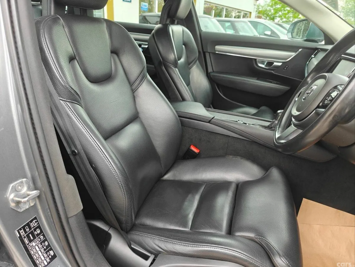 Volvo S90 Saloon, Diesel, 2018, Grey