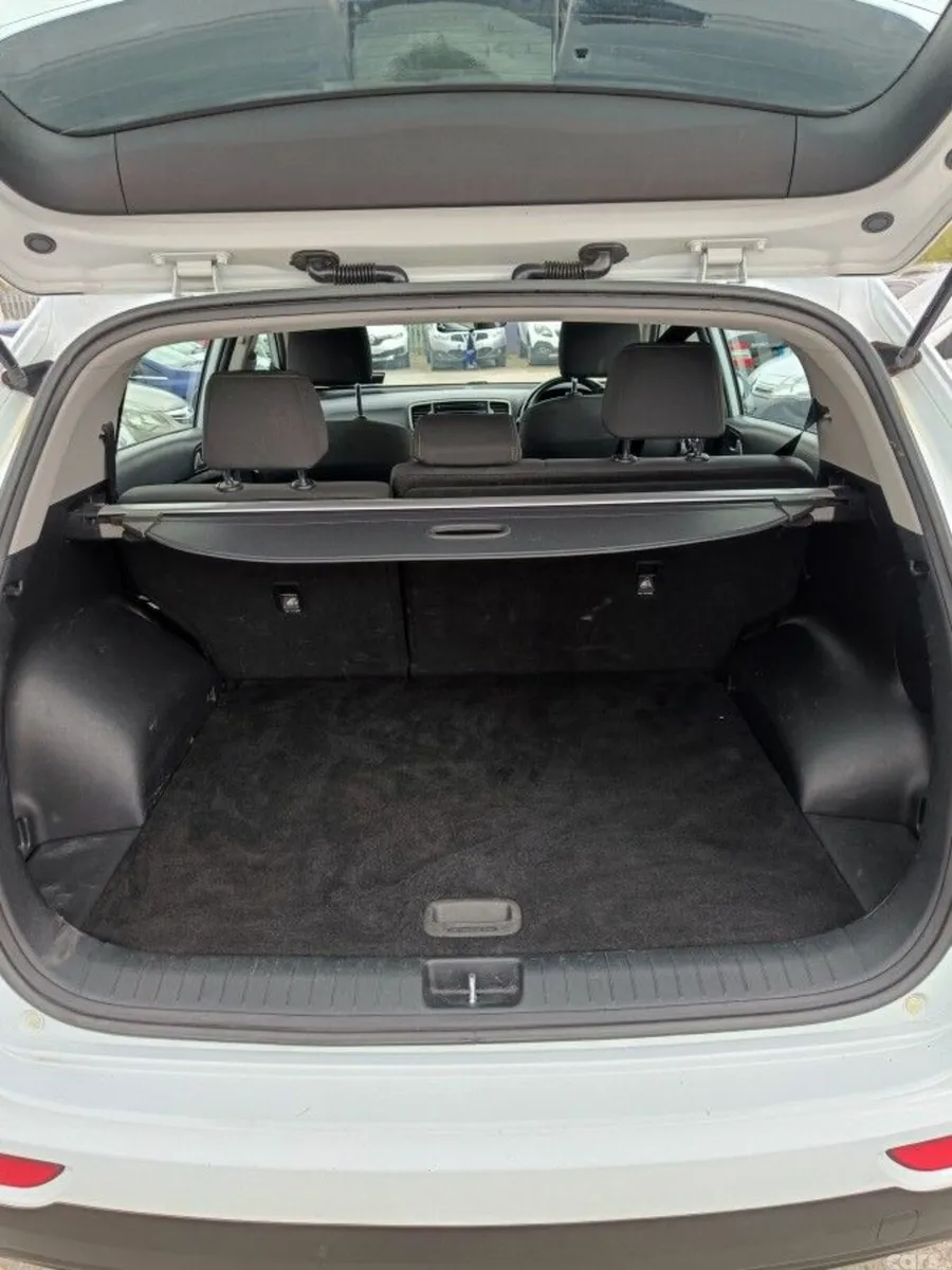 Kia Sportage SUV, Diesel, 2017, White