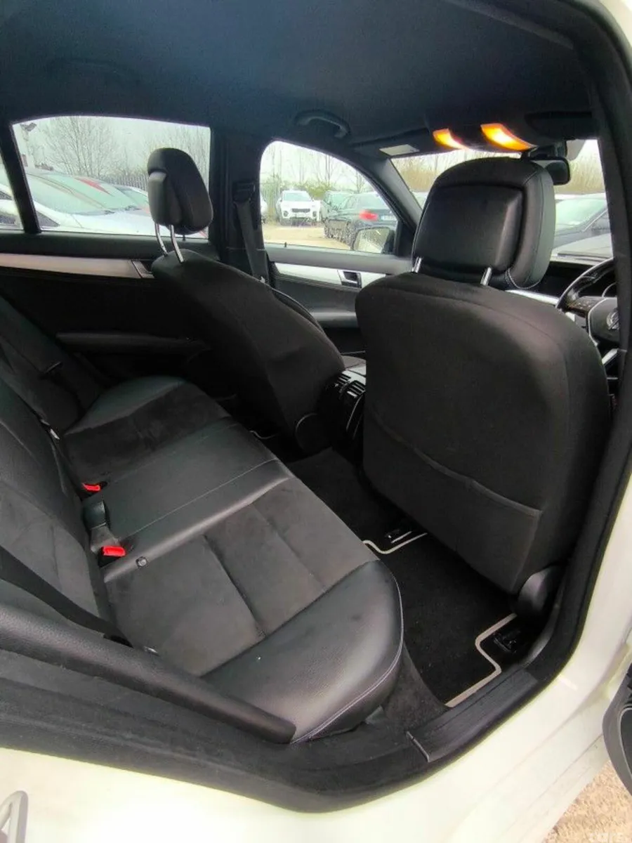 Mercedes-Benz C-Class Saloon, Diesel, 2014, White