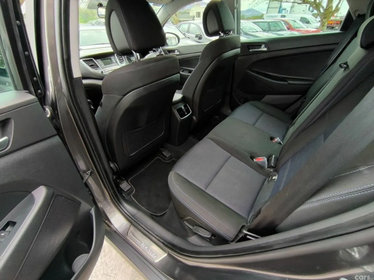 Hyundai Tucson SUV, Diesel, 2018, Brown