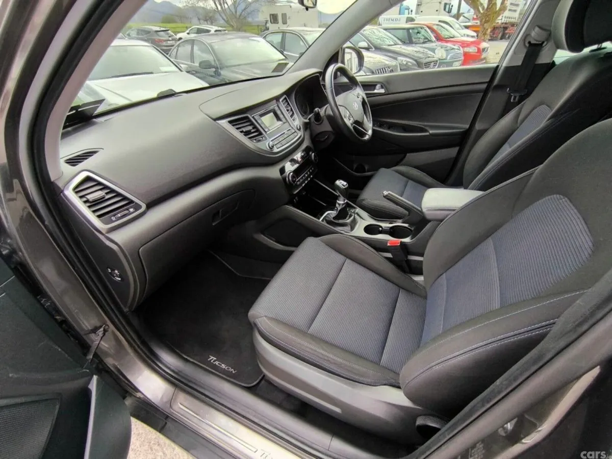 Hyundai Tucson SUV, Diesel, 2018, Brown
