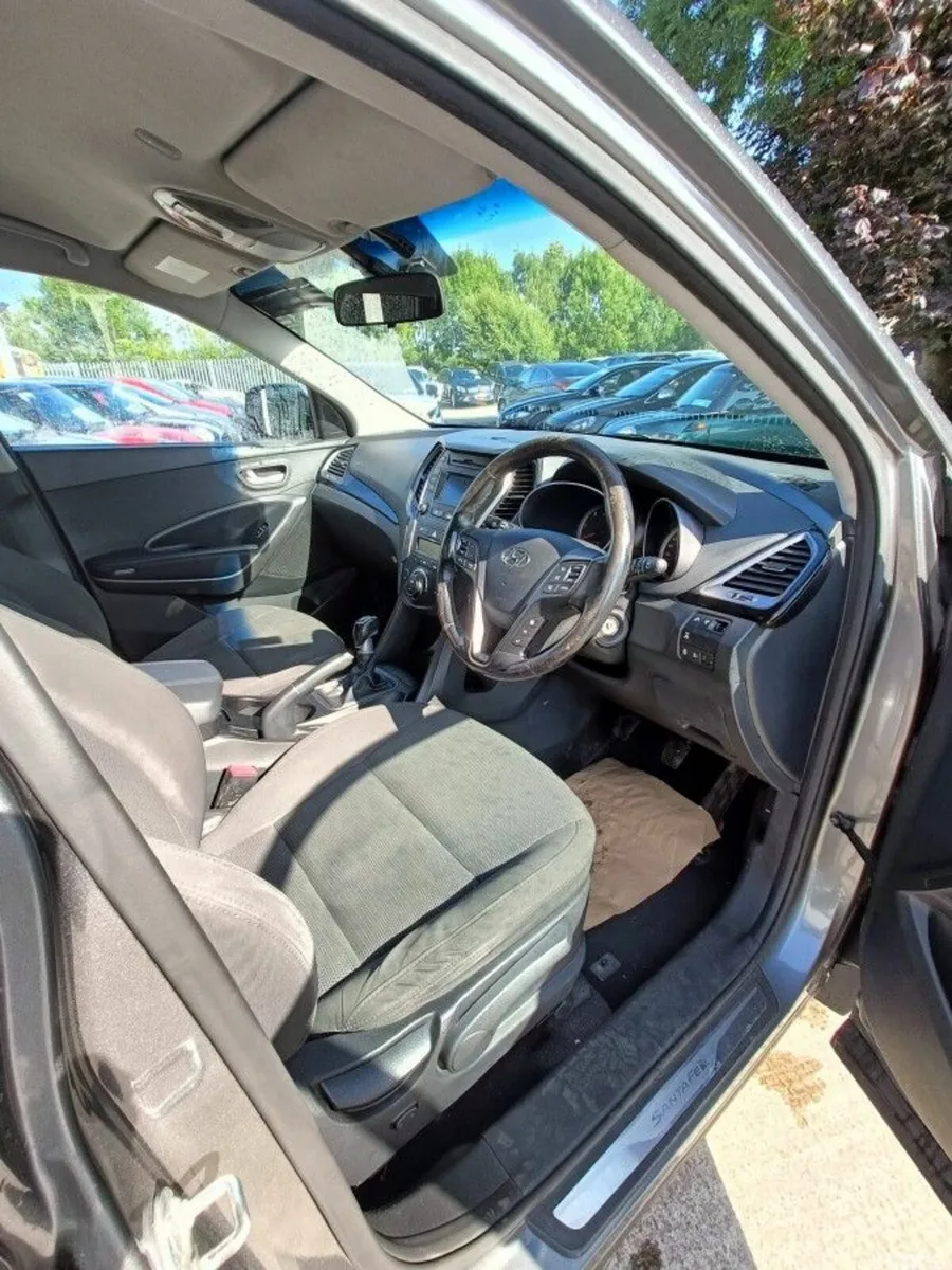 Hyundai Santa Fe SUV, Diesel, 2014, Silver
