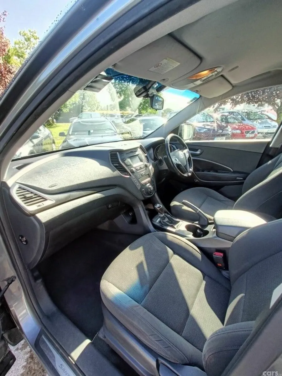Hyundai Santa Fe SUV, Diesel, 2014, Silver