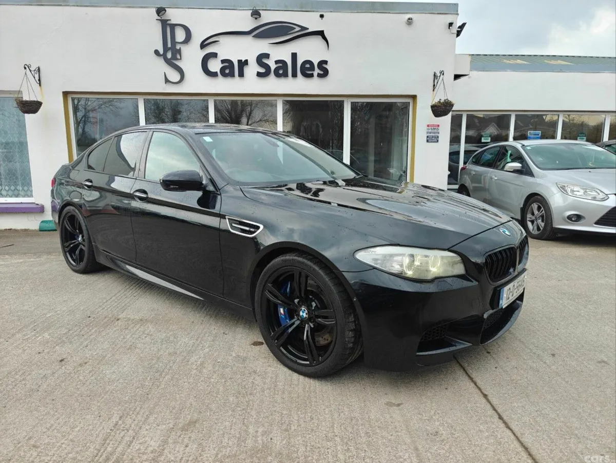 BMW M5 Saloon, Petrol, 2012, Black