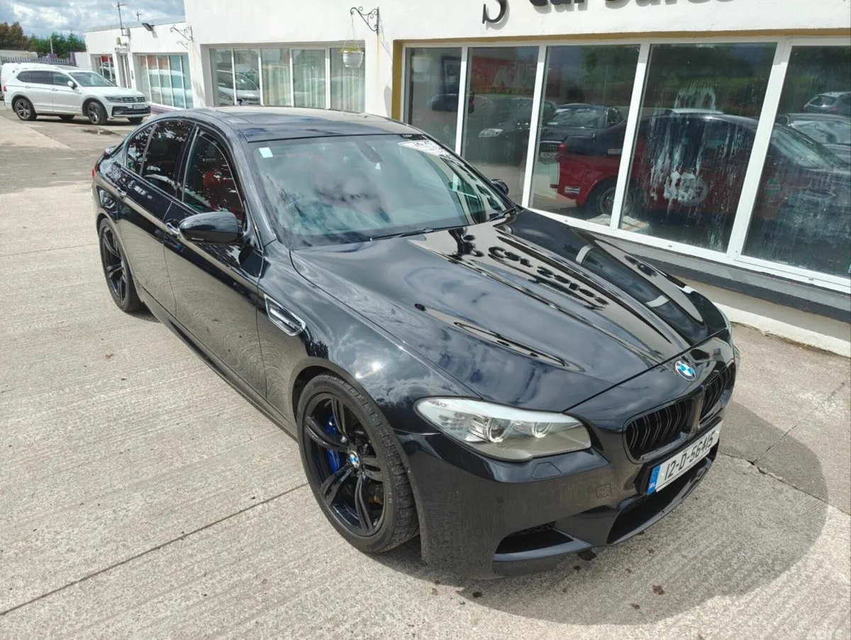 BMW M5 Saloon, Petrol, 2012, Black