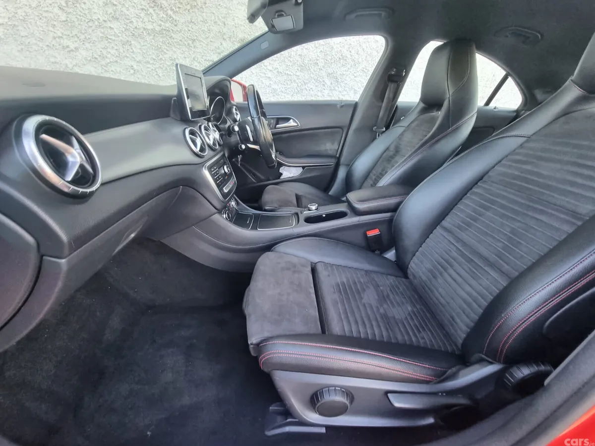 Mercedes-Benz CLA Saloon, Petrol, 2018, Red