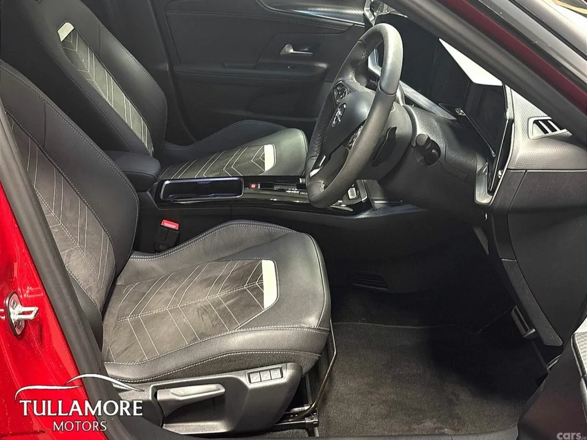 Opel Mokka SUV, Petrol Hybrid, 2025, Red