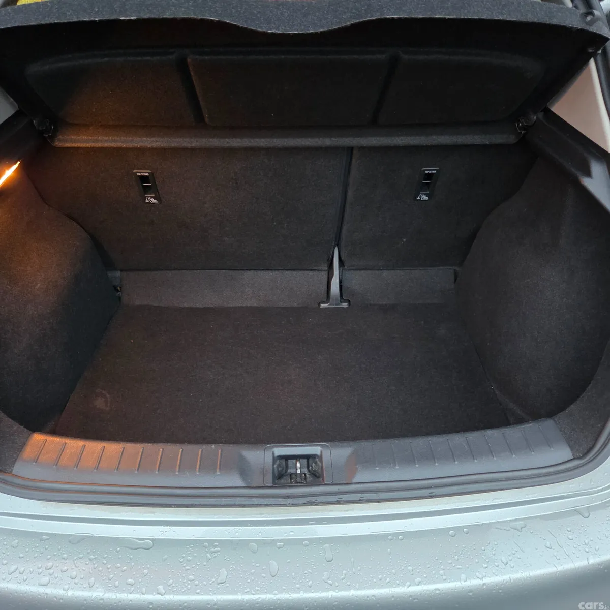 Nissan Pulsar Hatchback, Petrol, 2017, Grey