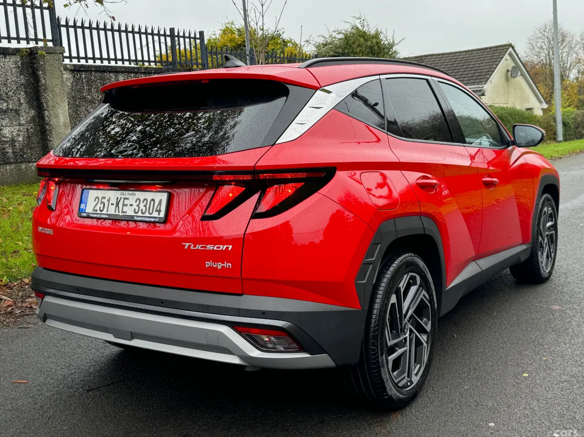Hyundai Tucson SUV, Petrol Plug-in Hybrid, 2025, Red