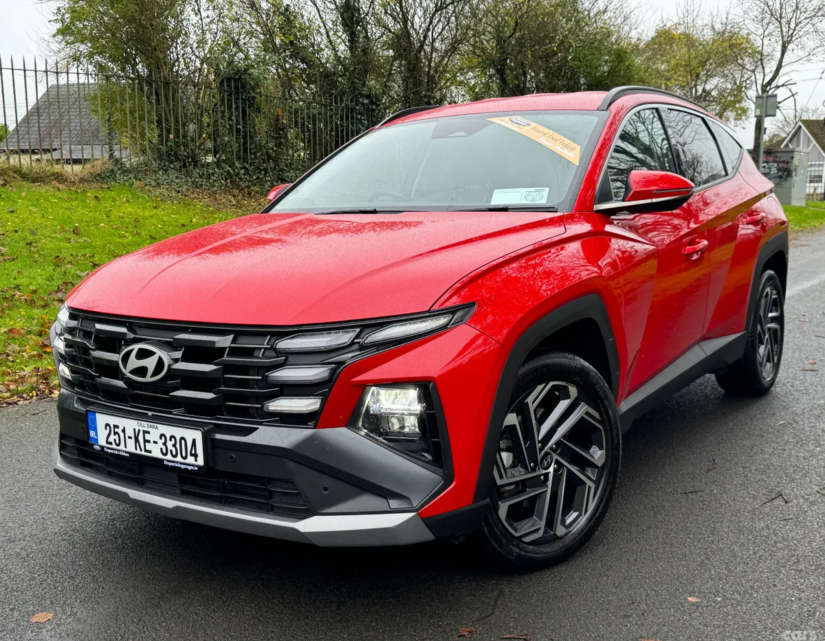 Hyundai Tucson SUV, Petrol Plug-in Hybrid, 2025, Red