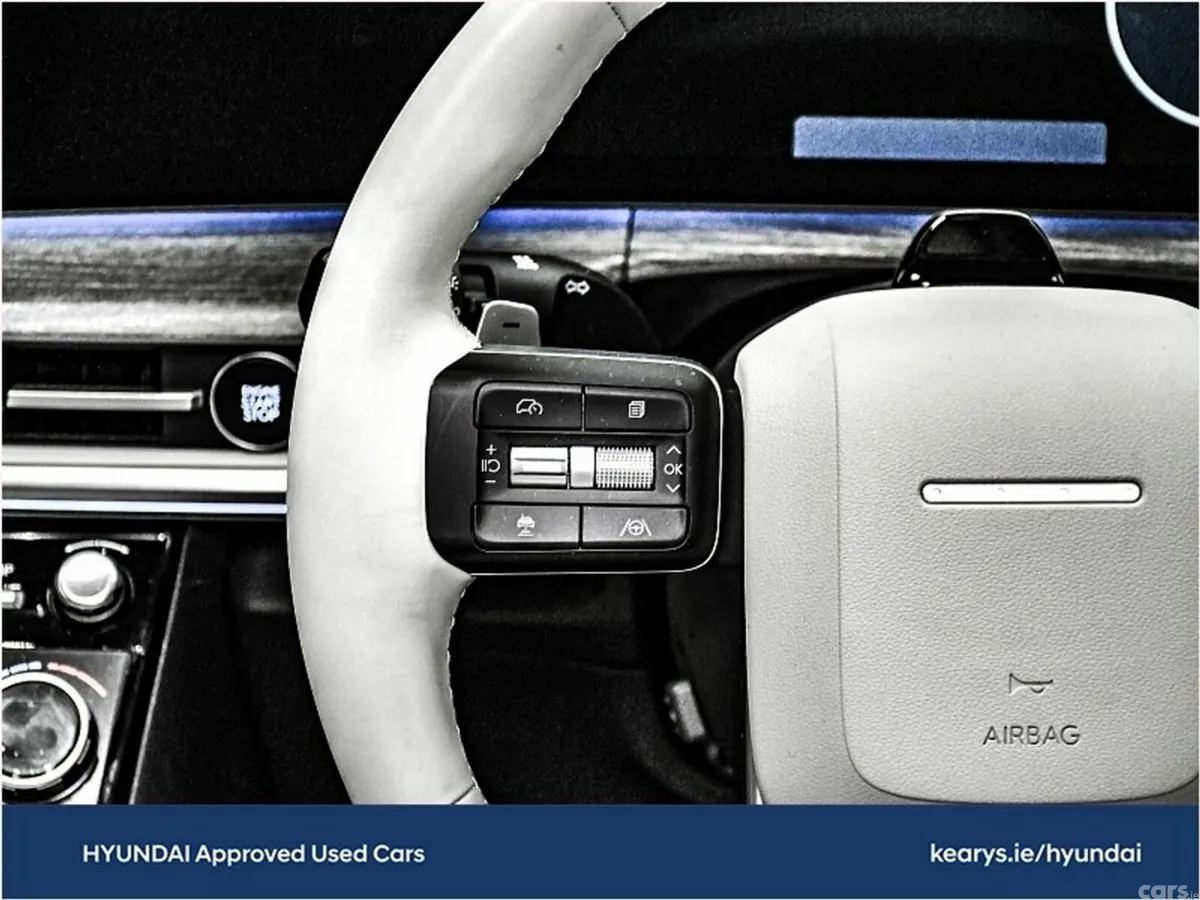 Hyundai Santa Fe SUV, Petrol Plug-in Hybrid, 2025, Black