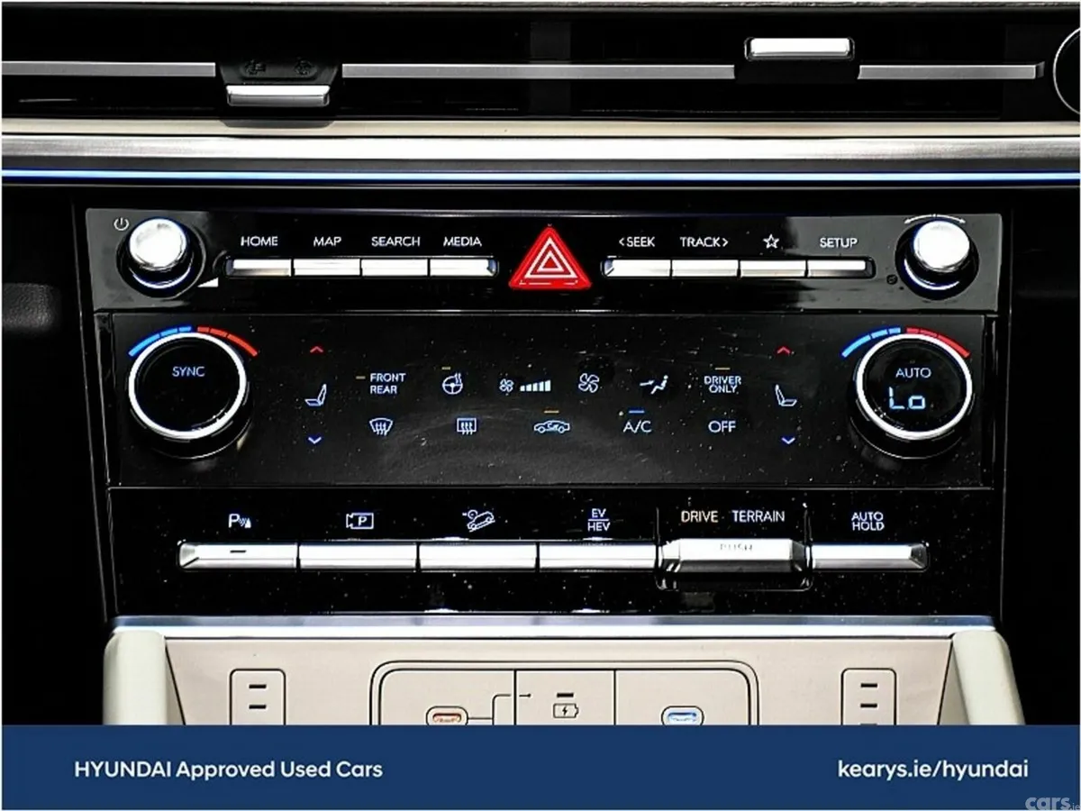 Hyundai Santa Fe SUV, Petrol Plug-in Hybrid, 2025, Black